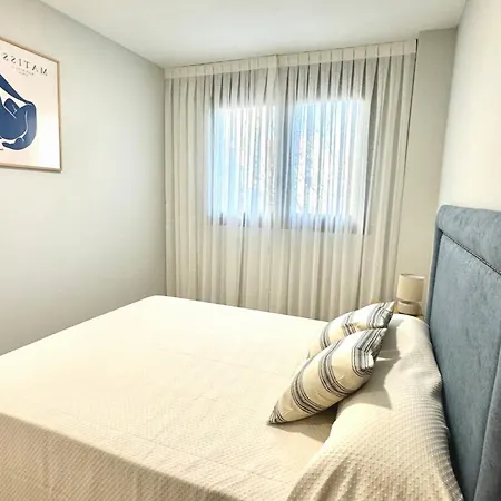 Lägenhet Apartamento Espacoso E Luminoso