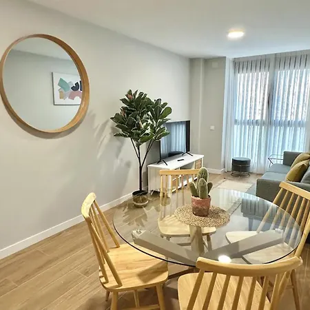 Apartamento Espacoso E Luminoso *
